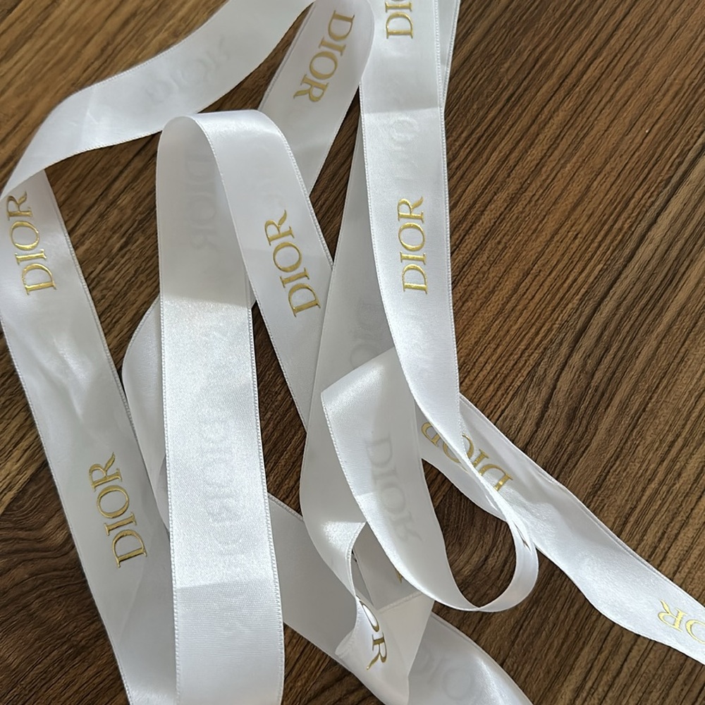 Dior ribbon original